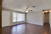 607 North Wood Street, Cleburne, TX 76033