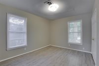 607 North Wood Street, Cleburne, TX 76033