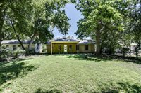 607 North Wood Street, Cleburne, TX 76033