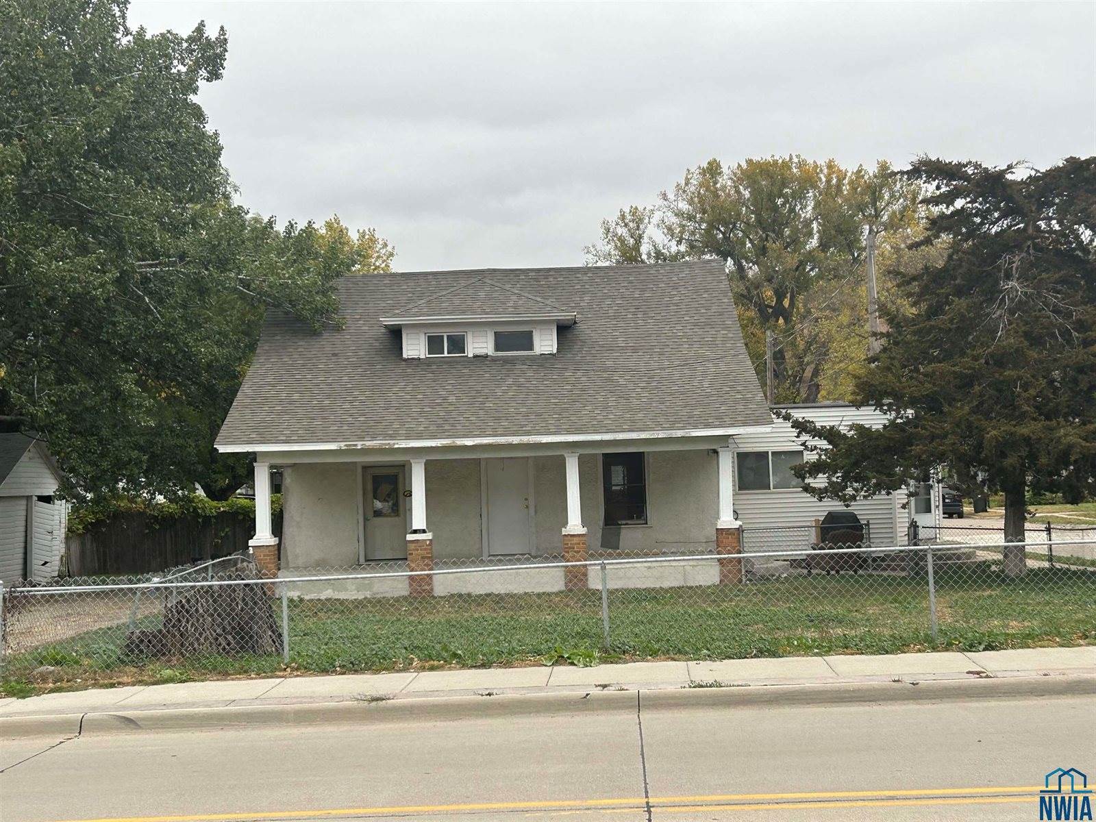 2605 Home St., Sioux City, IA 51109