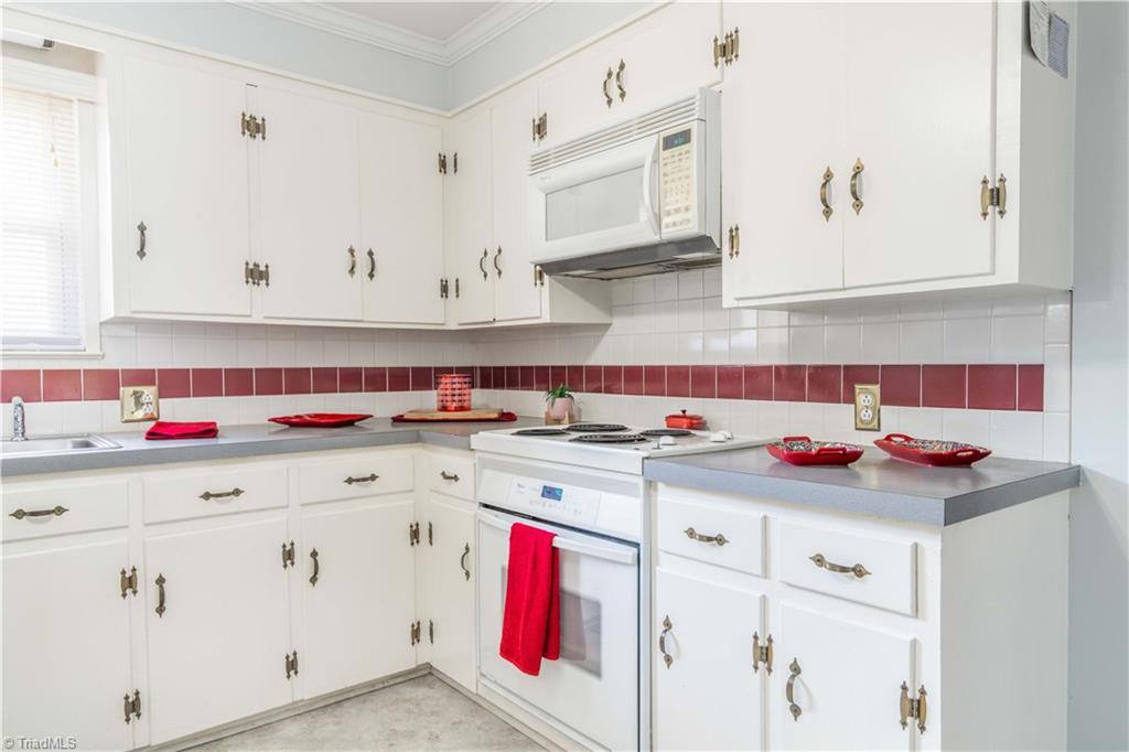 825 Reynolds Road, Lewisville, NC 27023