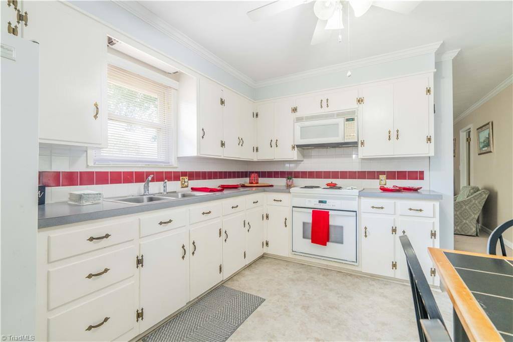 825 Reynolds Road, Lewisville, NC 27023