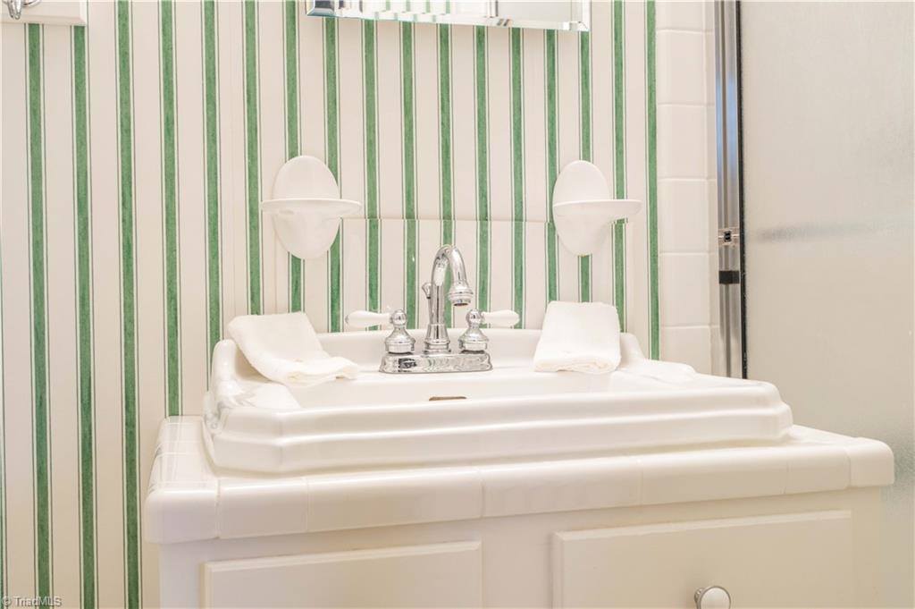 825 Reynolds Road, Lewisville, NC 27023