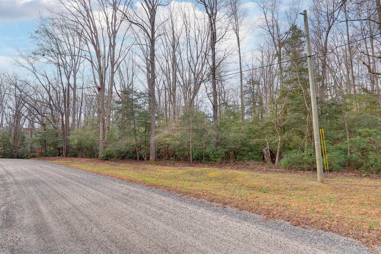 Lot A Lonesome Pine Trl, Lancaster, VA 22503