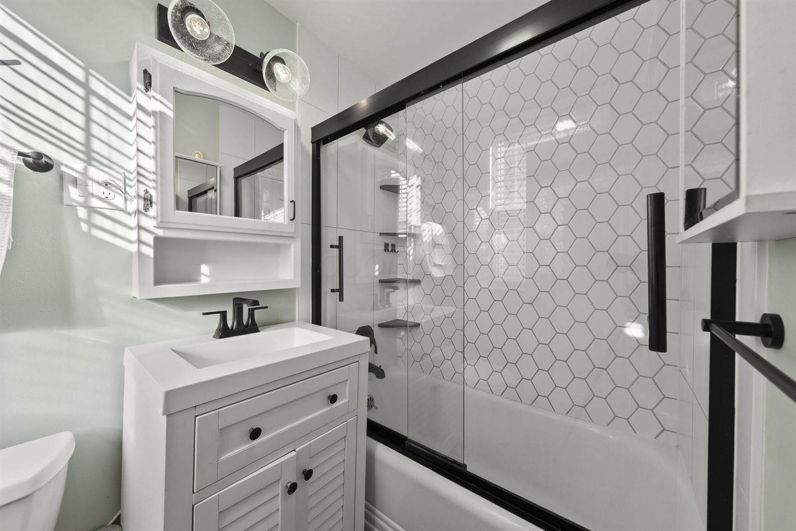 895 Grandon Avenue, Bexley, OH 43209