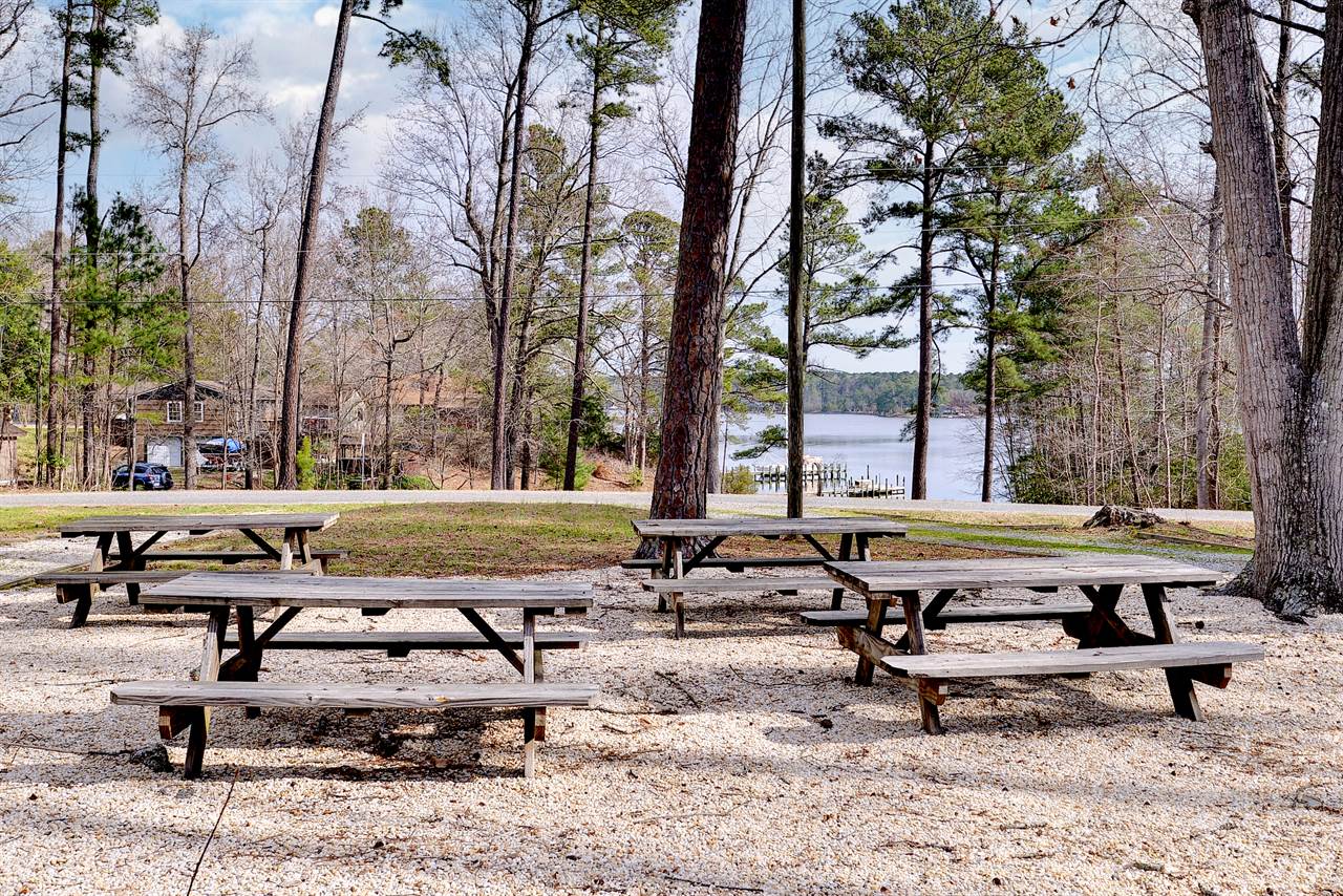 Lot B Lonesome Pine Trl, Lancaster, VA 22503