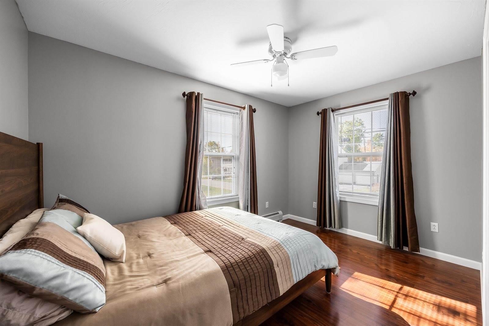 63 Molly Lane, Bangor, ME 04401