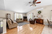 63 Molly Lane, Bangor, ME 04401