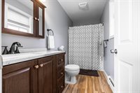 63 Molly Lane, Bangor, ME 04401