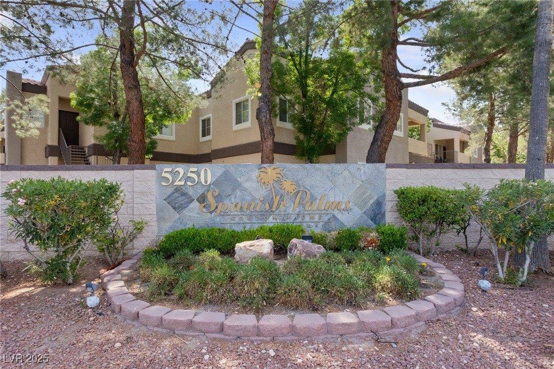 5250 South Rainbow Boulevard, Las Vegas, NV 89118