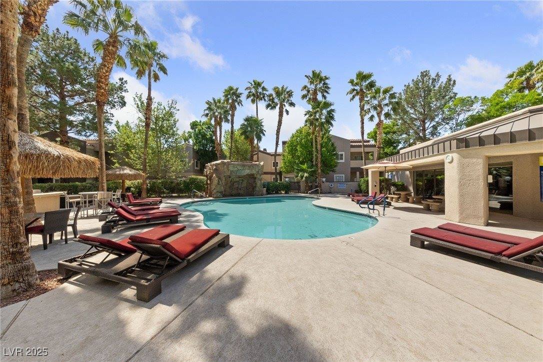 5250 South Rainbow Boulevard, Las Vegas, NV 89118