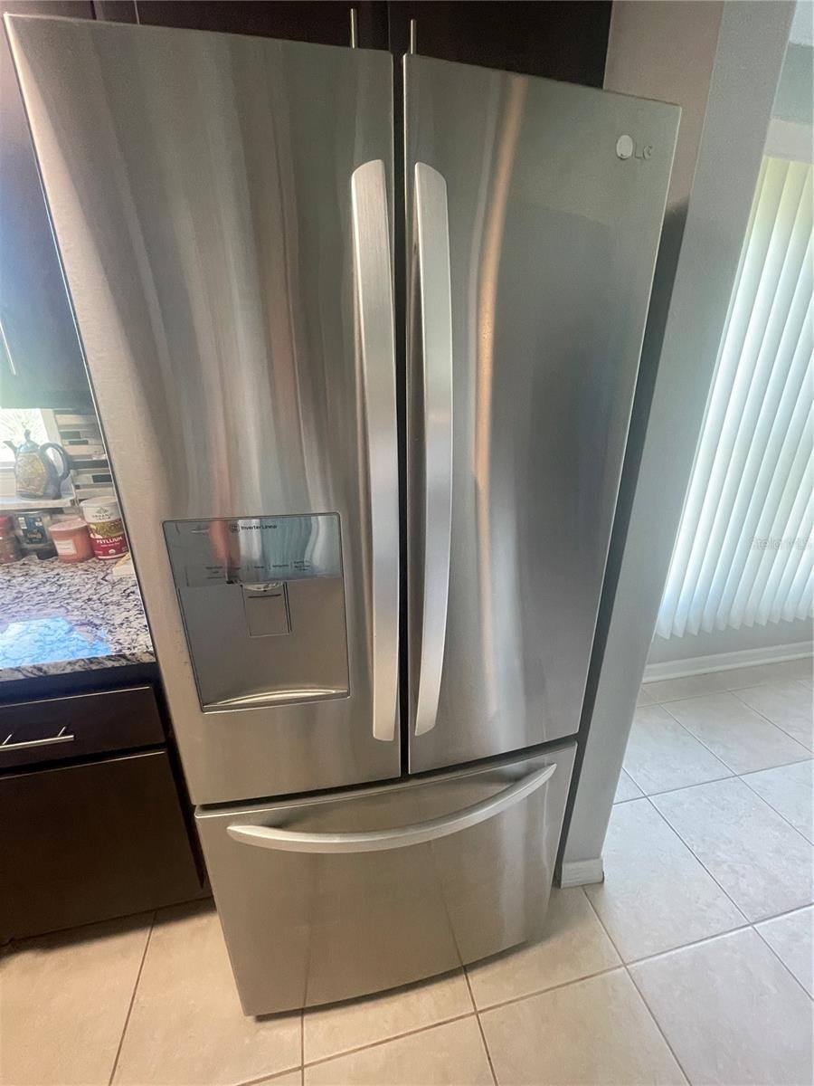 218 Dogwood Circle, Seminole, FL 33777