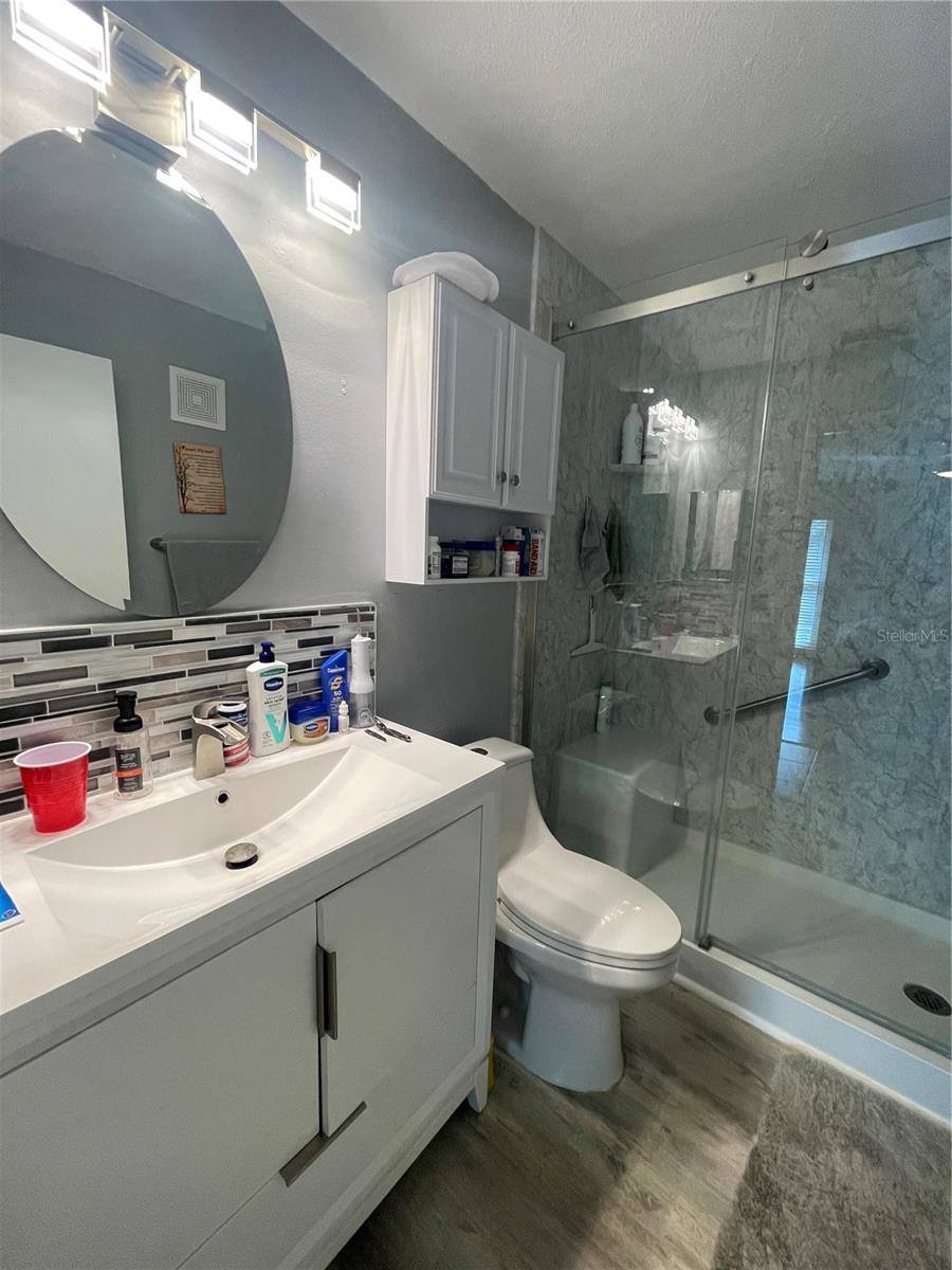 218 Dogwood Circle, Seminole, FL 33777