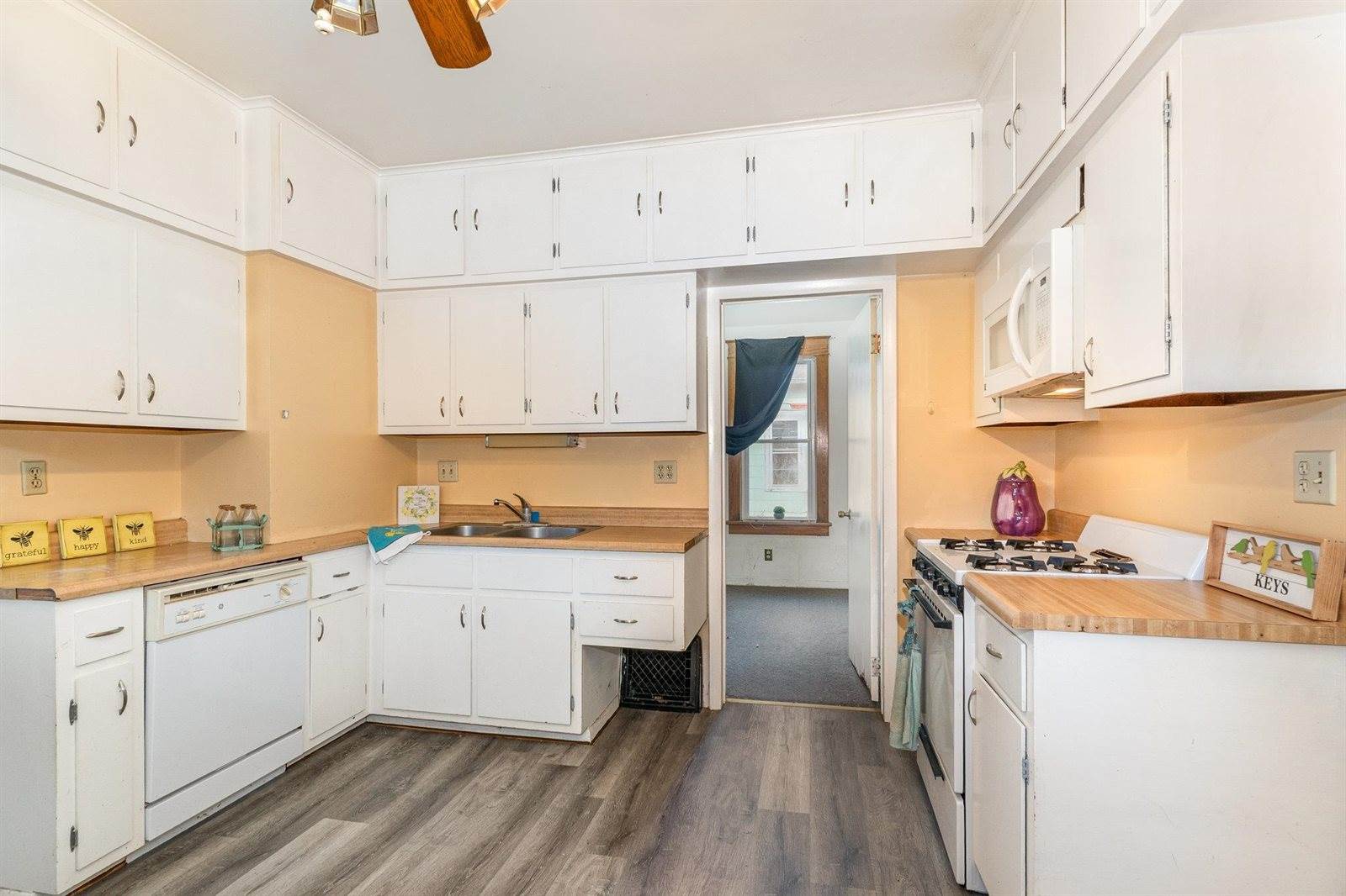 1010 13th Street, Bay City, MI 48708