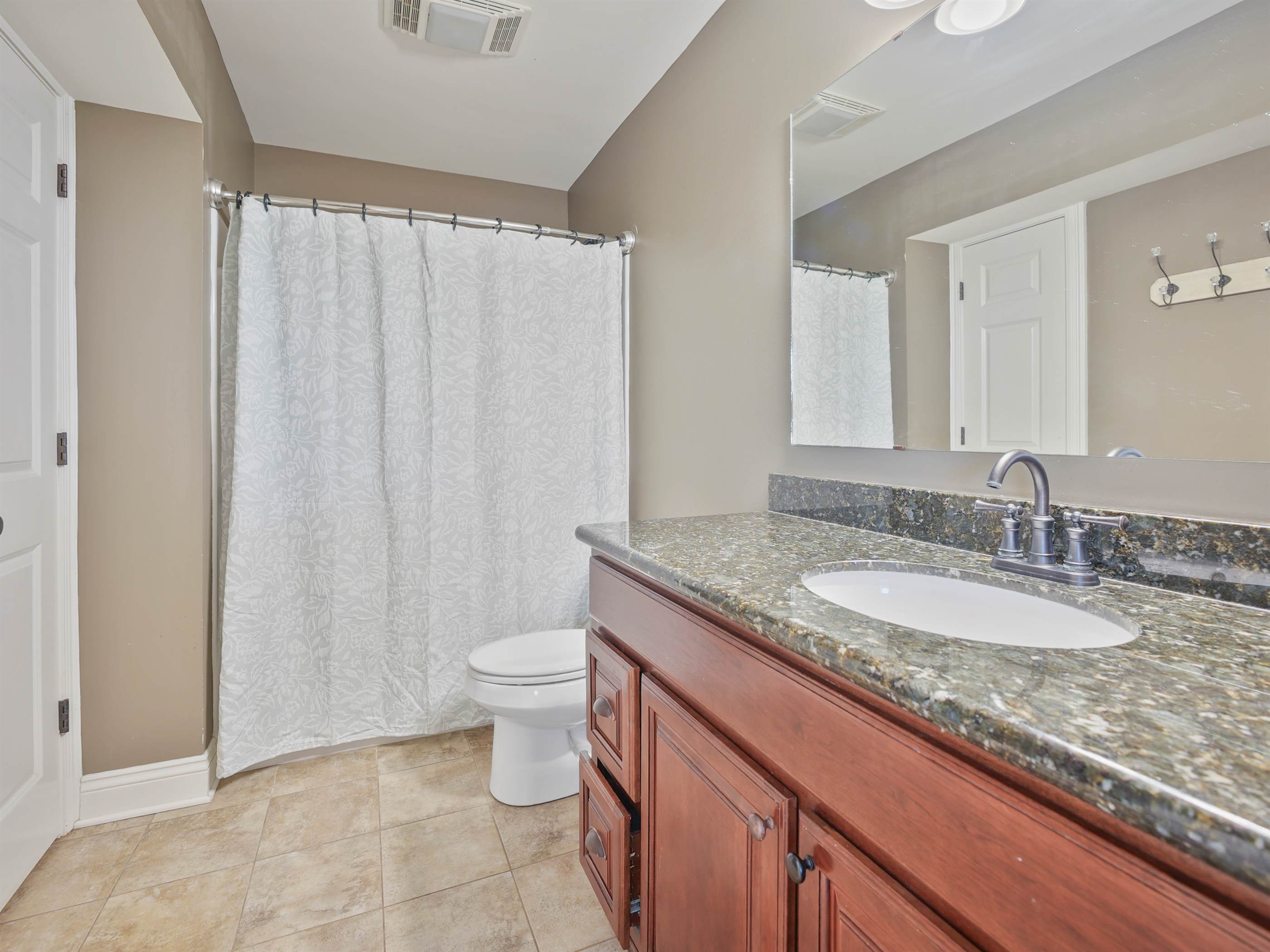 208 N Willow Street, Lockport, LA 70374