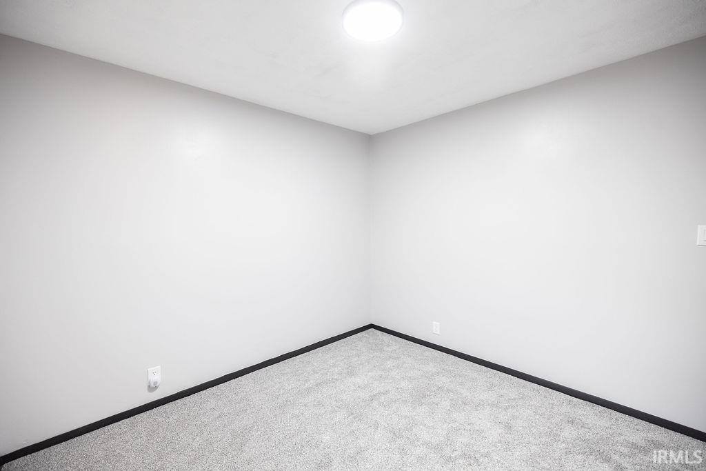 300 W Horizon Road, Muncie, IN 47303