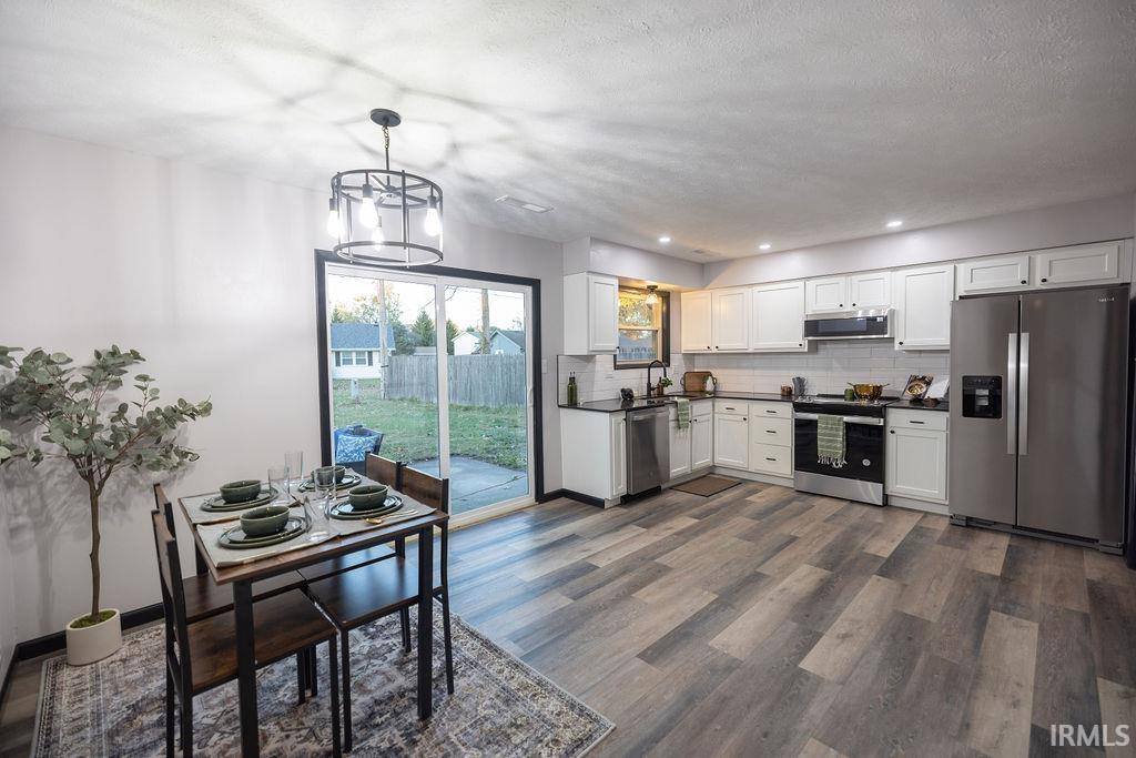 300 W Horizon Road, Muncie, IN 47303