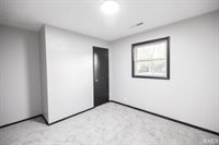 300 W Horizon Road, Muncie, IN 47303