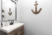 600 12th Ave S, Nashville, TN 37203