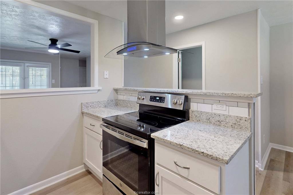 1409 Airline Drive, College Station, TX 77845