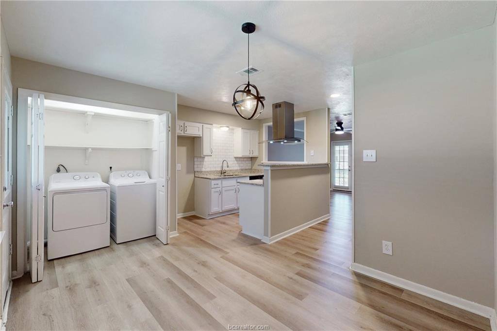 1409 Airline Drive, College Station, TX 77845