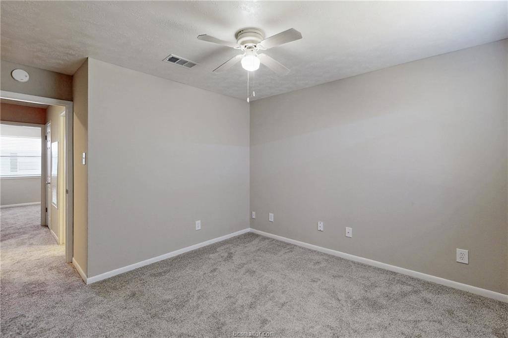 1409 Airline Drive, College Station, TX 77845