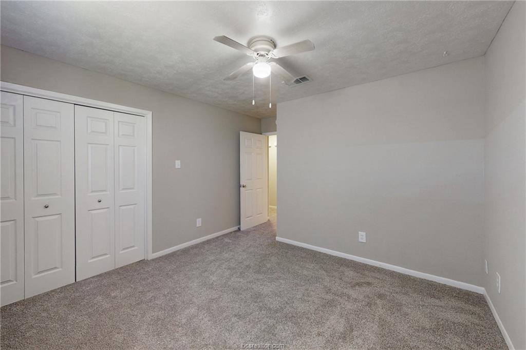 1409 Airline Drive, College Station, TX 77845