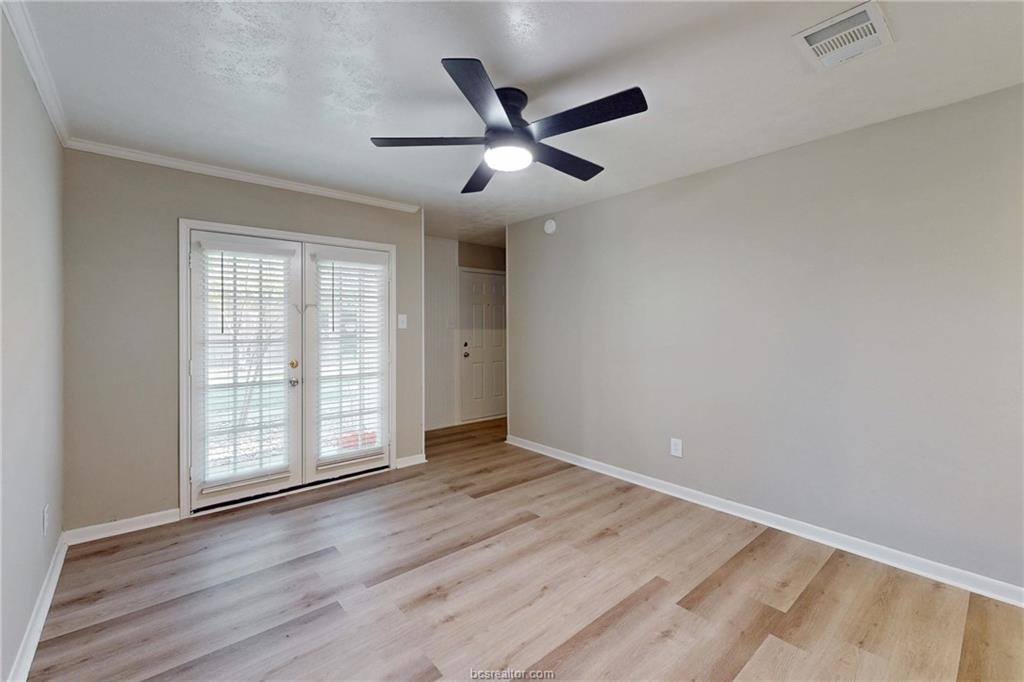 1409 Airline Drive, College Station, TX 77845