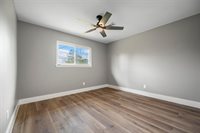 4131 Hill Oak Drive, Houston, TX 77092