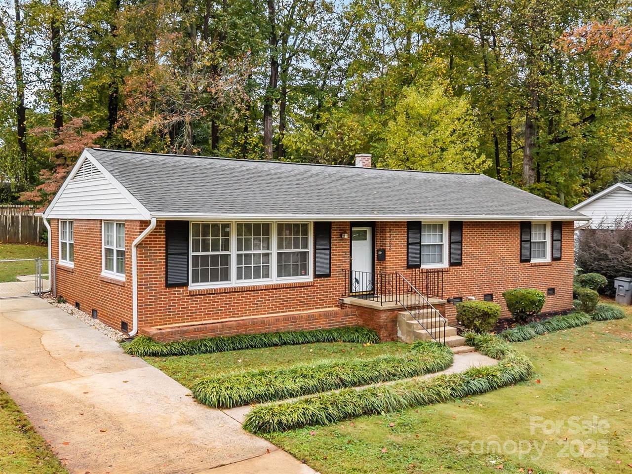 5332 Murrayhill Road, Charlotte, NC 28210