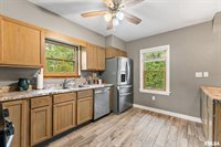 1112 44TH Street, Rock Island, IL 61201