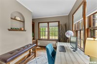 1112 44TH Street, Rock Island, IL 61201