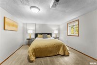 1112 44TH Street, Rock Island, IL 61201