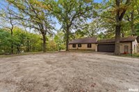 1112 44TH Street, Rock Island, IL 61201