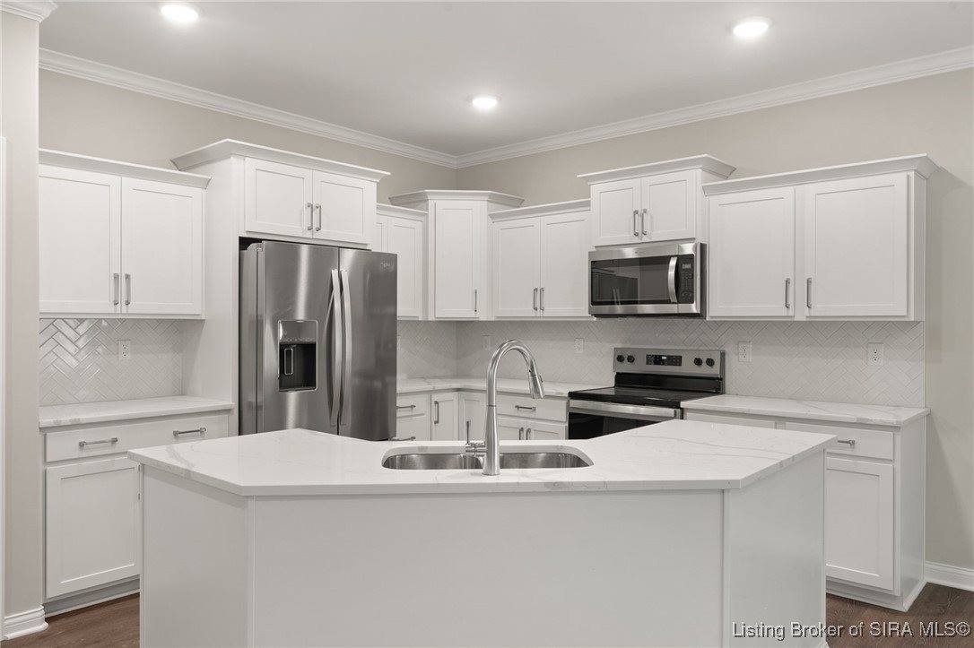 833 Kings Court, Memphis, IN 47143