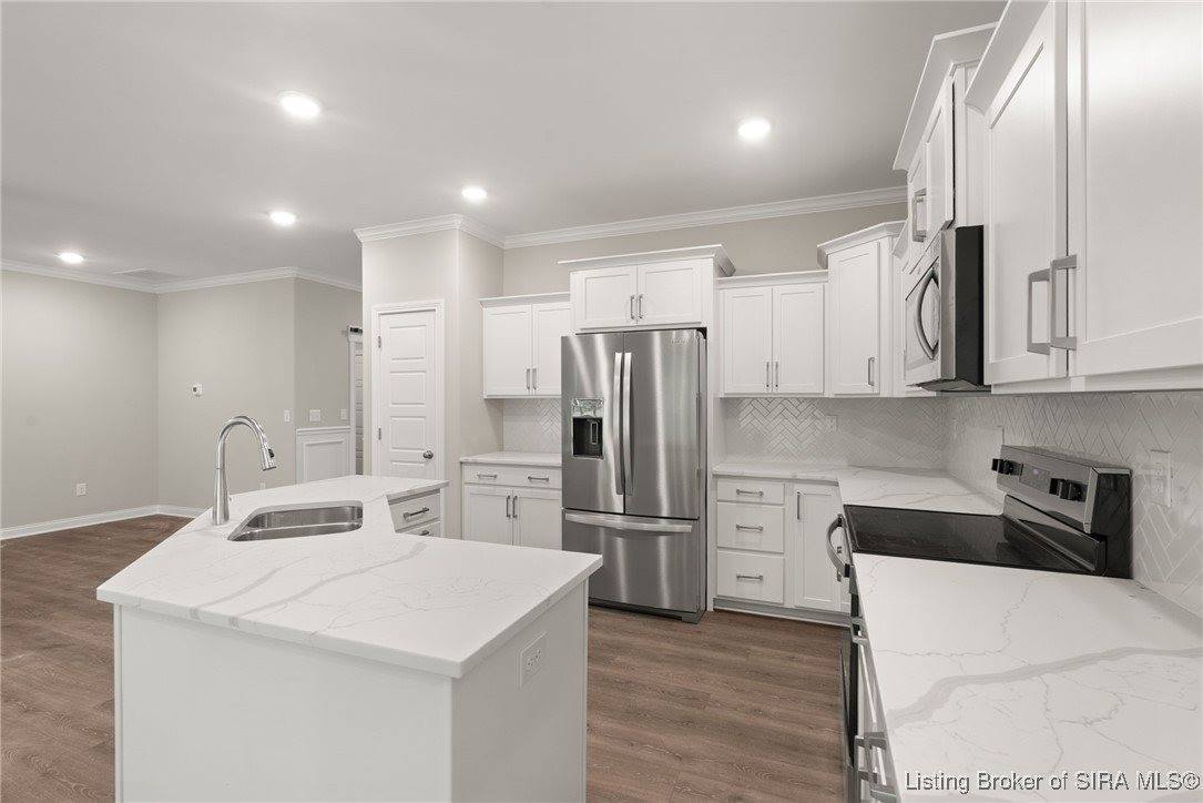 833 Kings Court, Memphis, IN 47143