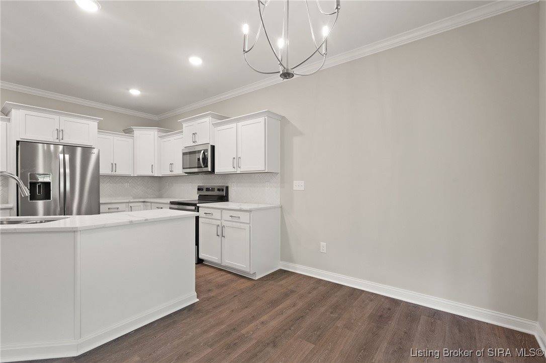 833 Kings Court, Memphis, IN 47143