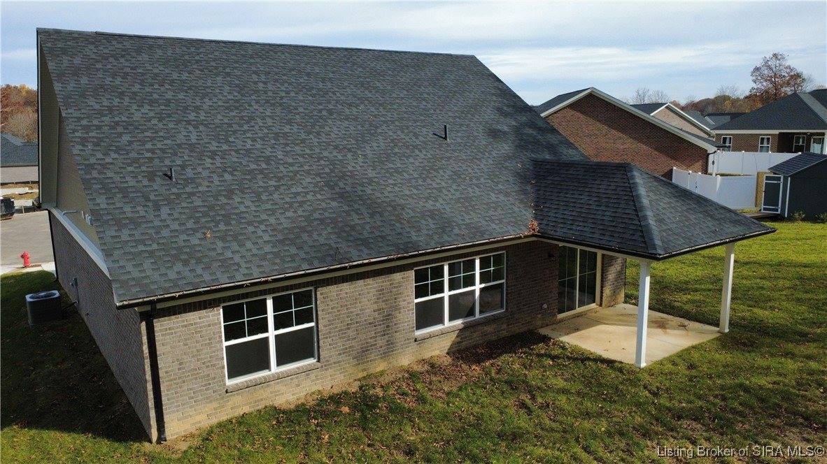 833 Kings Court, Memphis, IN 47143