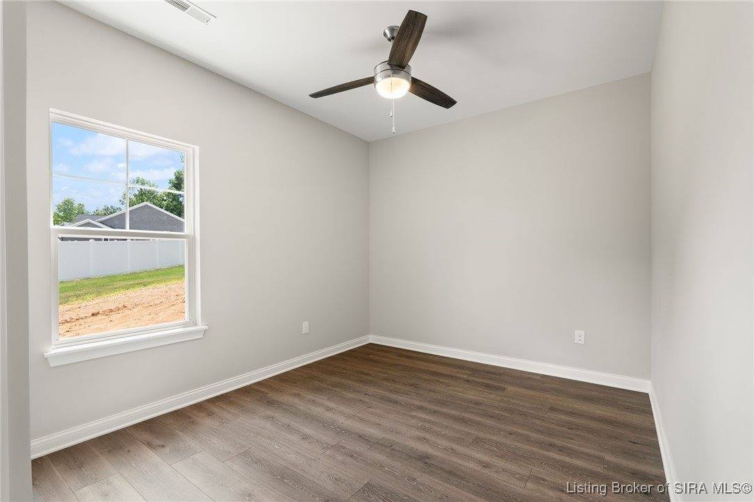 833 Kings Court, Memphis, IN 47143