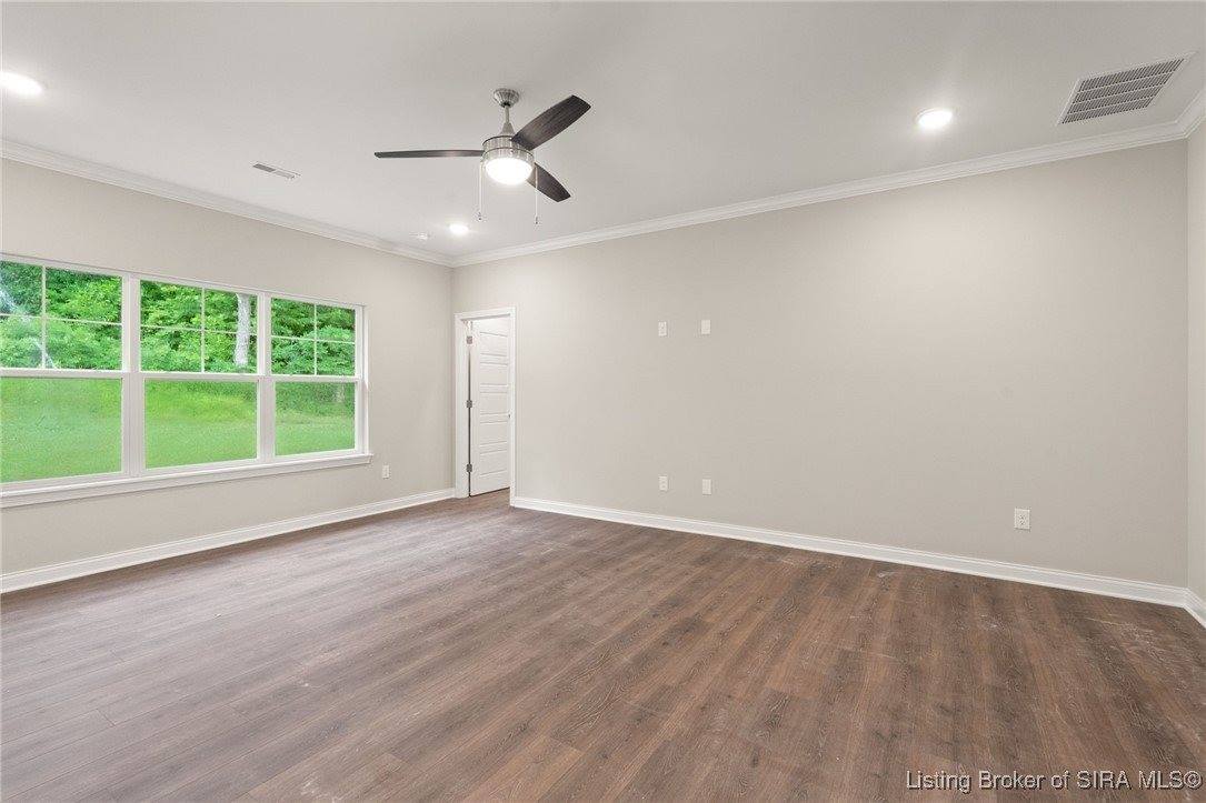 833 Kings Court, Memphis, IN 47143