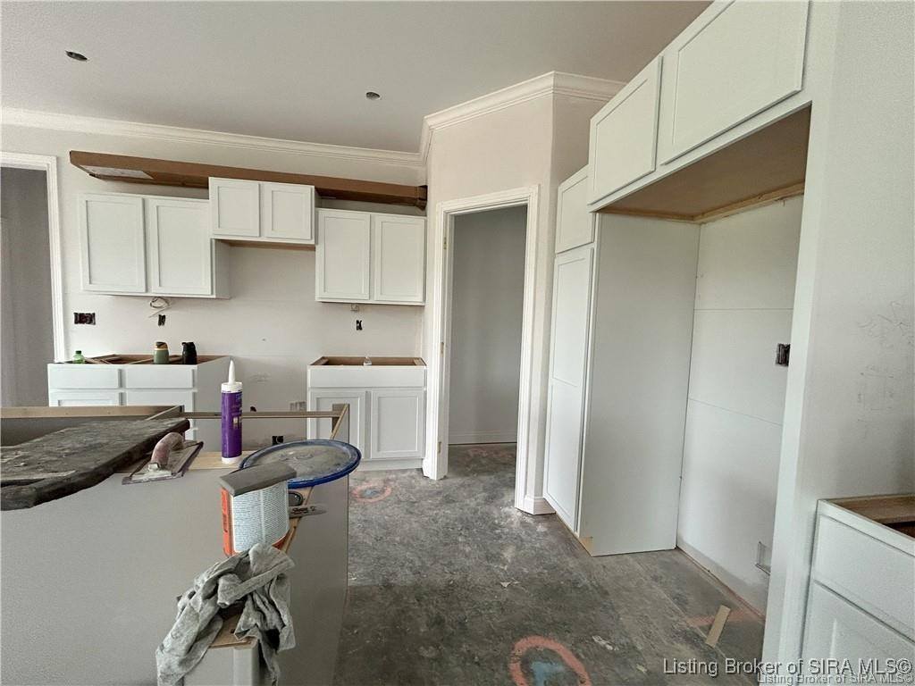 8122 Farming Way, Charlestown, IN 47111