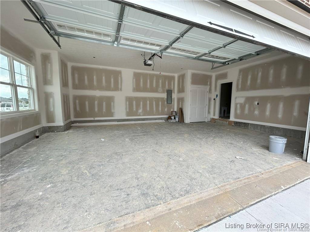 8124 Farming Way, Charlestown, IN 47111