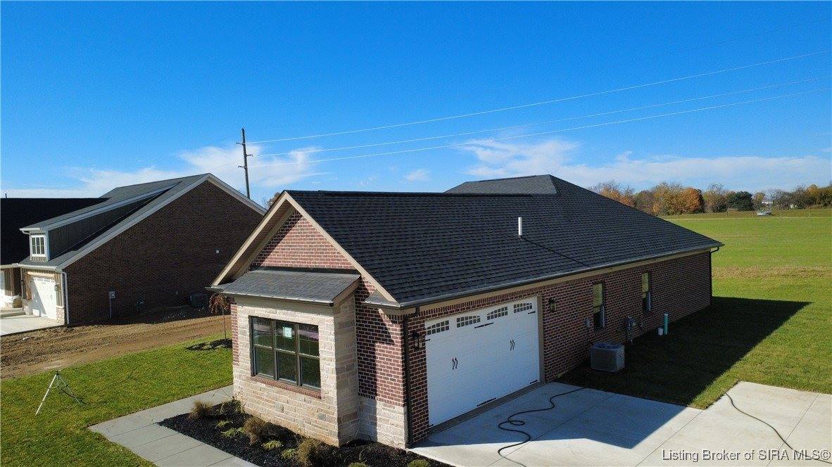 8124 Farming Way, Charlestown, IN 47111