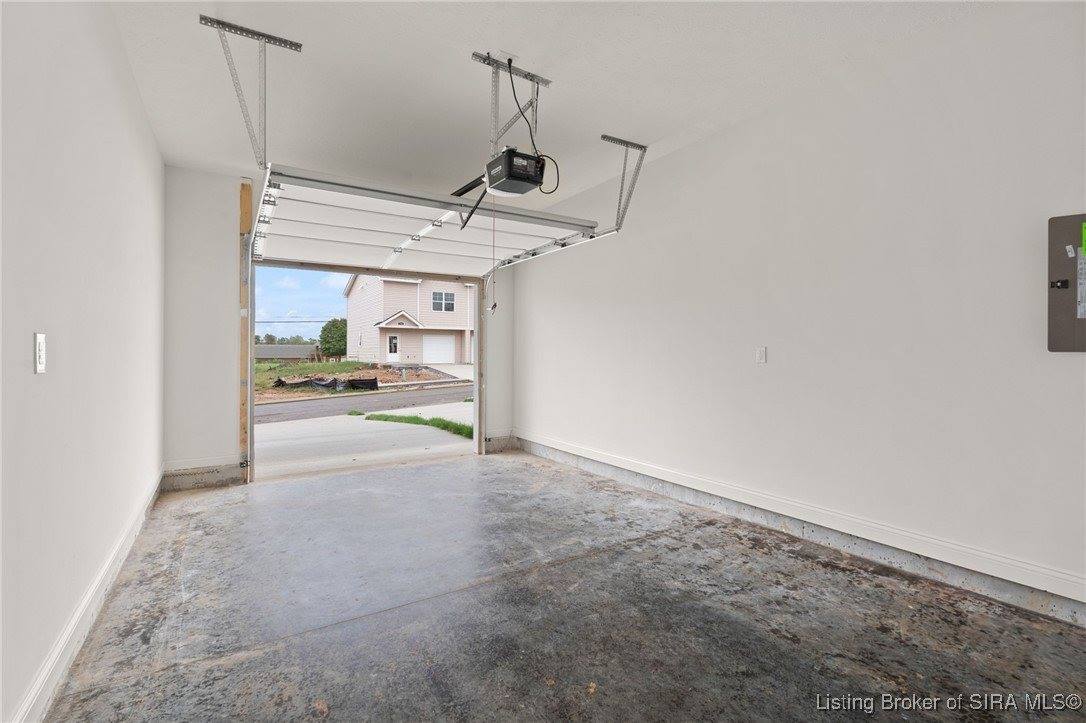 1557 Cypress Cove NW, Corydon, IN 47112