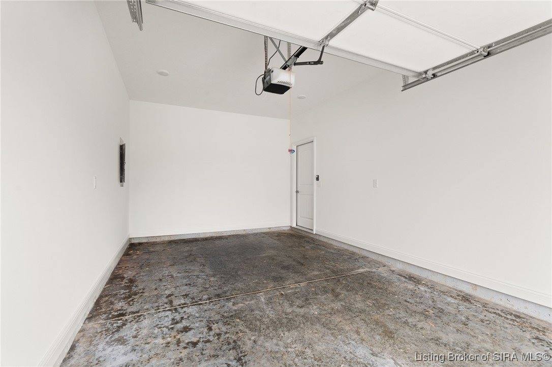 1557 Cypress Cove NW, Corydon, IN 47112