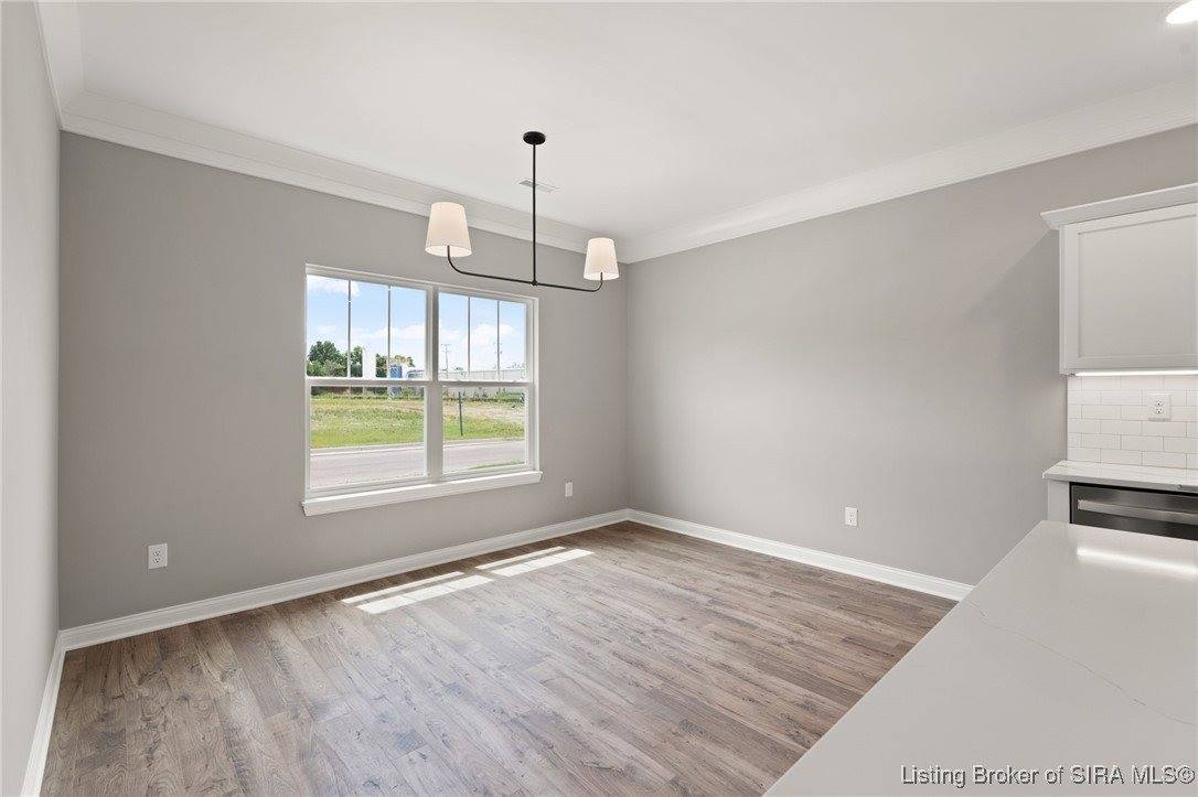 2103 Loop Island Way, New Albany, IN 47150