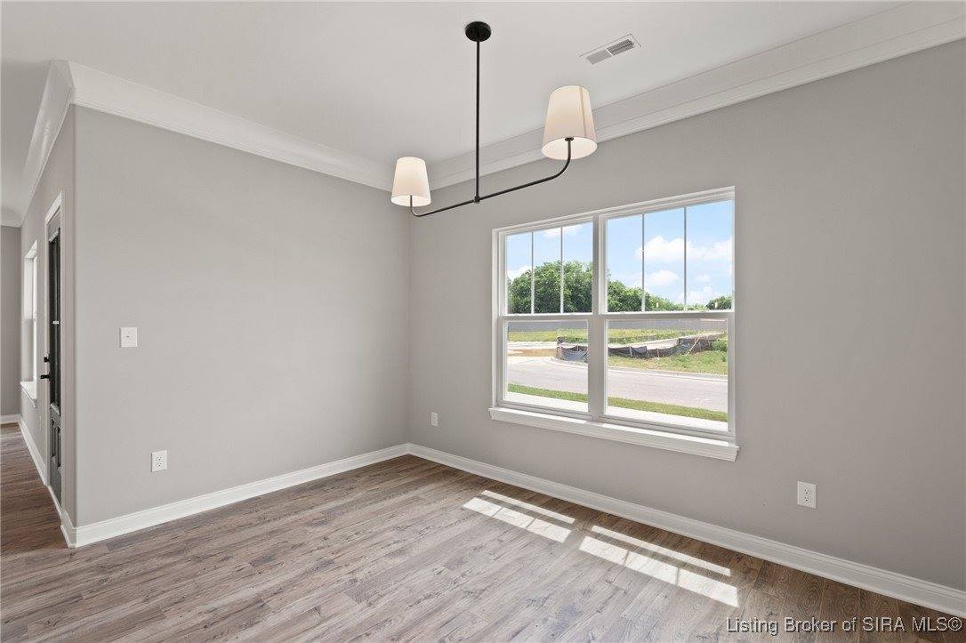 2103 Loop Island Way, New Albany, IN 47150