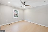 7322 Greentree Road, Bethesda, MD 20817