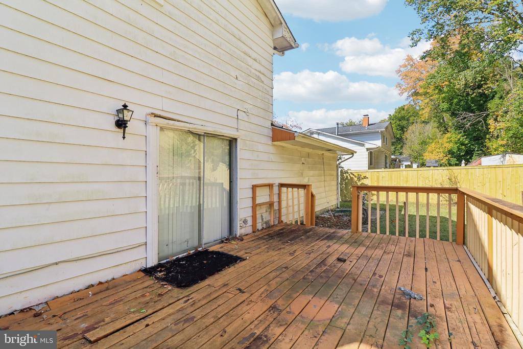 1916 Taylor Avenue, Fort Washington, MD 20744