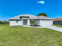 139 Partridge Street, Lehigh Acres, FL 33974